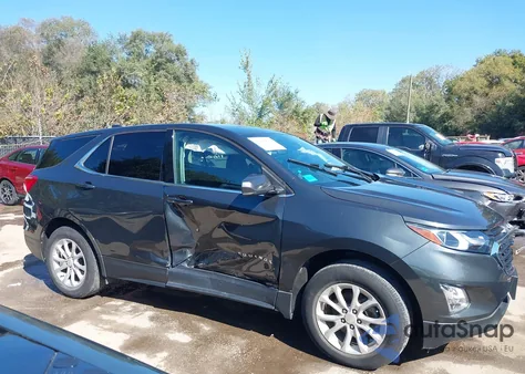 2020 Chevrolet Equinox Awd Lt 1.5L Turbo z USA, uszkodzony, nr VIN 3GNAXUEV0LS576896